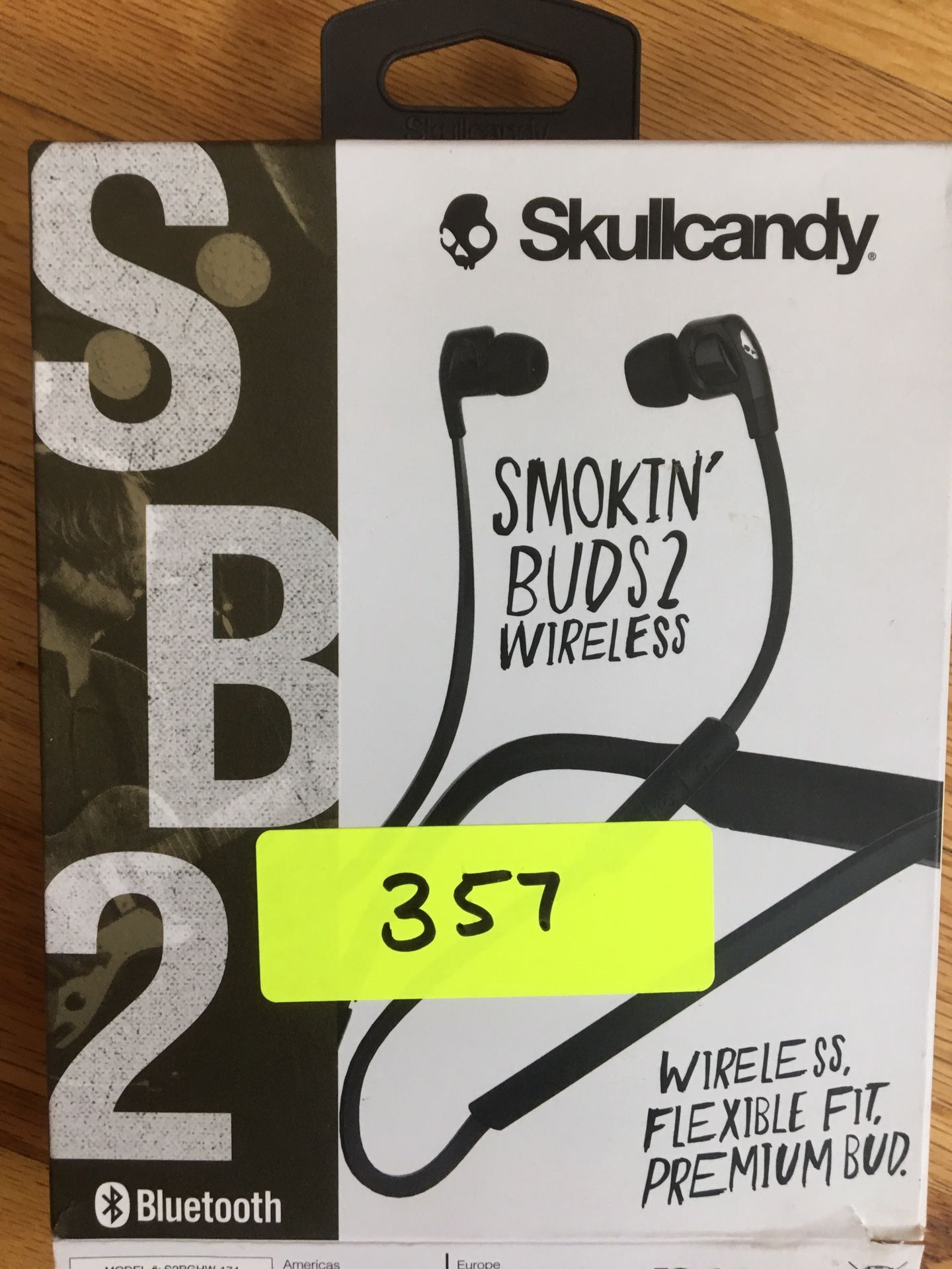 Skullcandy wireless earbuds headphones Bluetooth