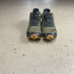 Salomon Speedcross Gore-Tex Trail Running Shoes