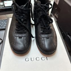 Gucci Shoes 