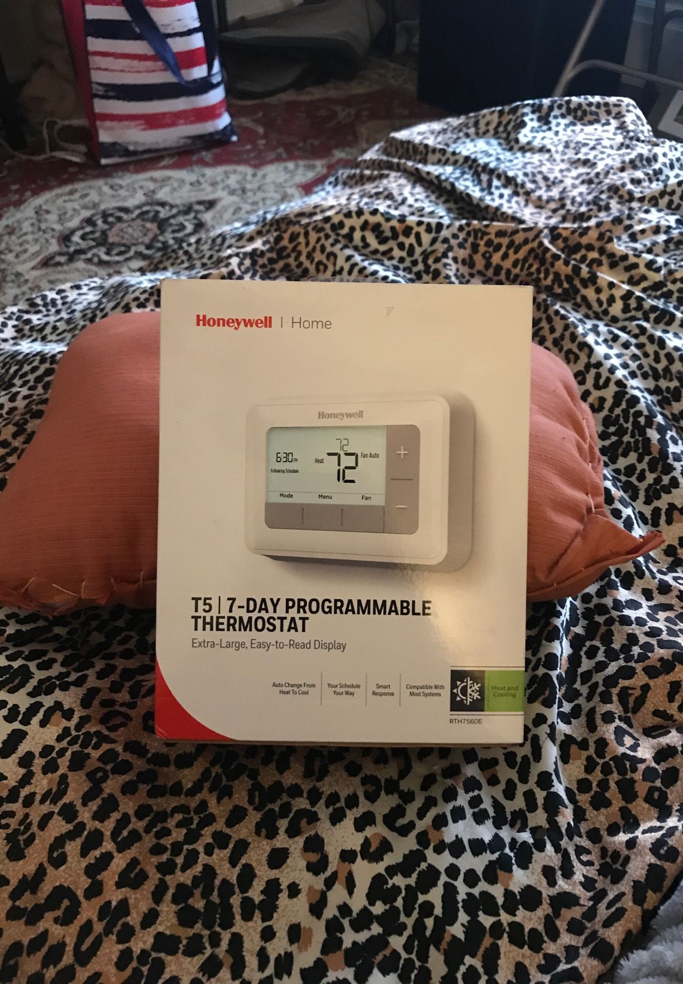 Honeywell T5 7-day programmable thermostat