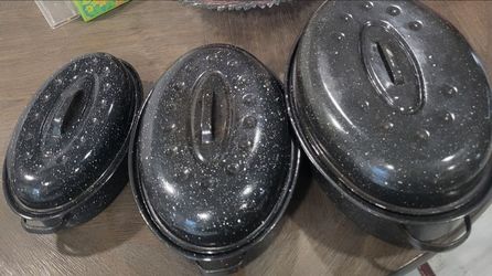Roasting pans