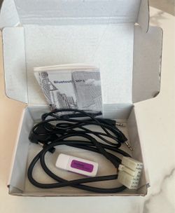 Car Bluetooth MP3 Adapter E-9809 Digital Audio Interface Wireless AUX Modulator