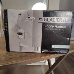 Glacier Bay Chrome Single Handle Tub & Shower Set New