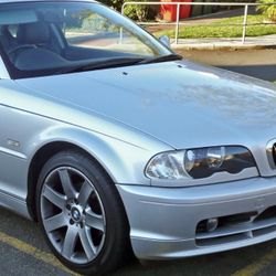 2001 BMW 325ci Front Bumper Original Silver