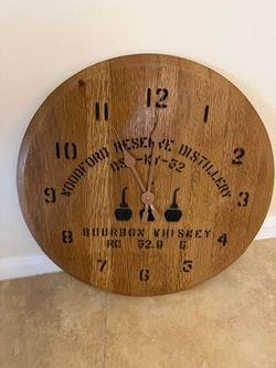 77546 21” Woodford Reserve 2 X Oak Distillery (Bourbon Barrel Head Clock) Whiskey
