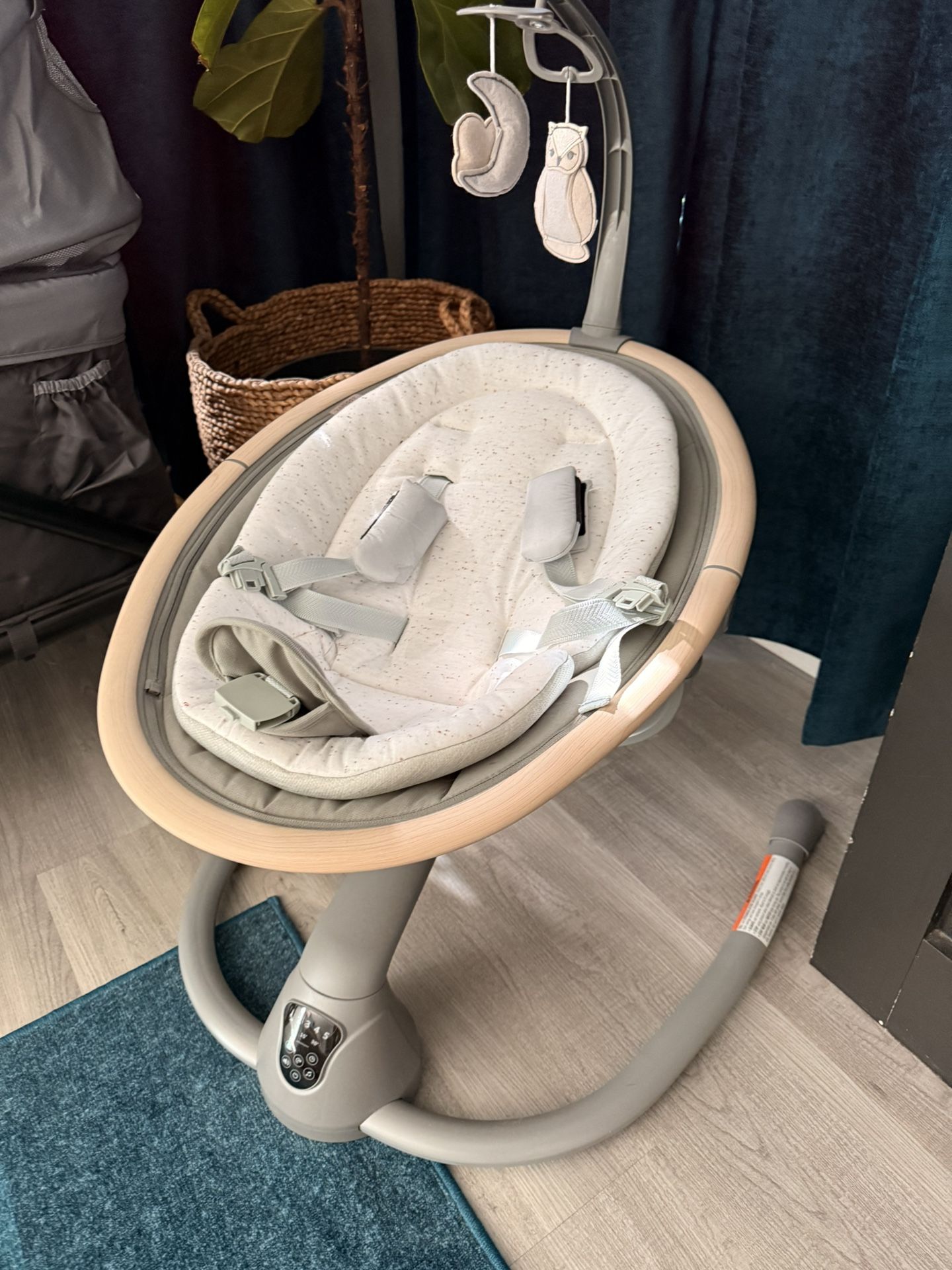Maxi Cosi Infant Swing