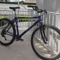 Specialized Stumpjumper M2 Aluminum Shimano Deore XT 1x Navy Blue Medium Large