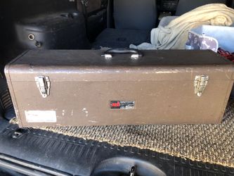 Waterloo tool box. 30 x 8 1/2 x 9 1/2