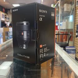 Sony FE 85mm F1.4 GM
