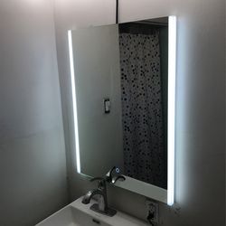 Vanity Mirror With Bluetooth New In Box