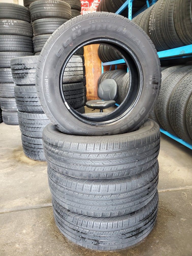 🔥 (4) 225 65 17 Continental CrossContact All Season Tires