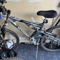 Schwinn S-25 Mountain Bike 26 Height