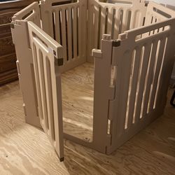 Richell's Best Indoor /Outdoor Pet Play Yard