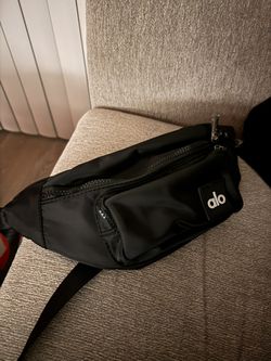 ALO FANNY PACK