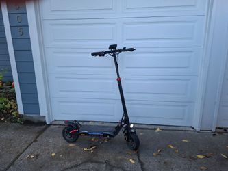 Electric scooter