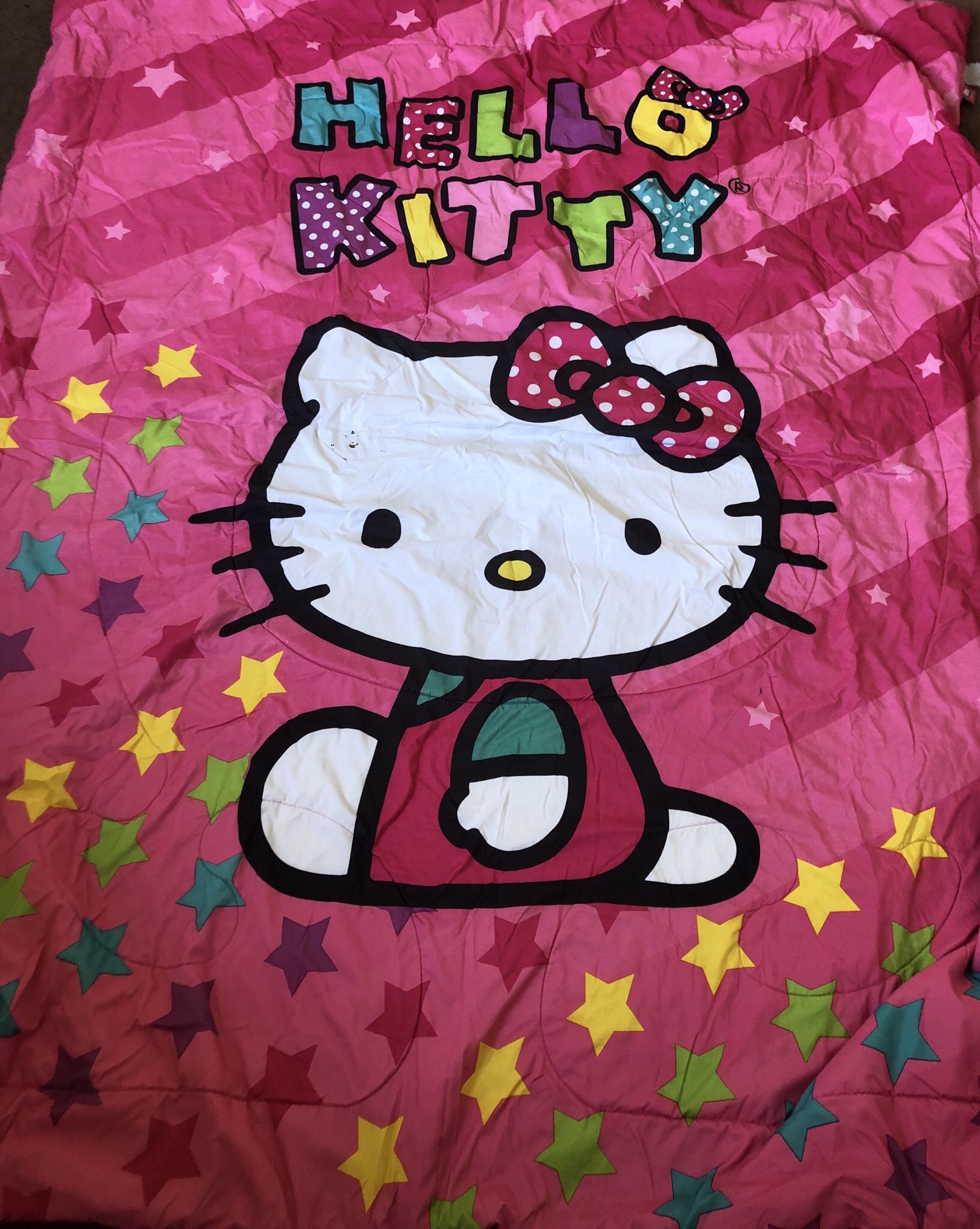 Hello Kitty Sanrio Comforter and Pillow cases