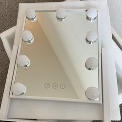 LED Hollywood Style Vanity Mirror