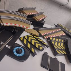 Scalextric Slot Car Track, Borders Guardrails And Accessories 