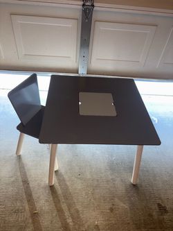 Kids Table