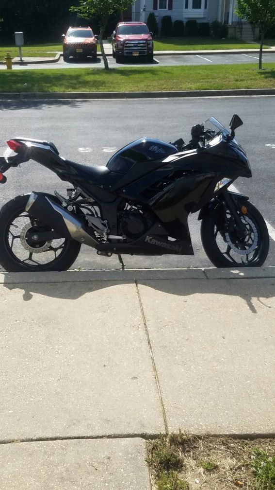 2013 Kawaksi Ninja 300 for Sale