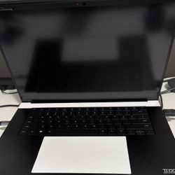 Razer Blade 16 2023