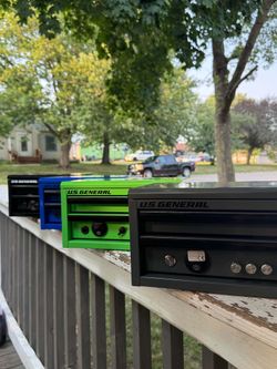 Mini toolbox speaker