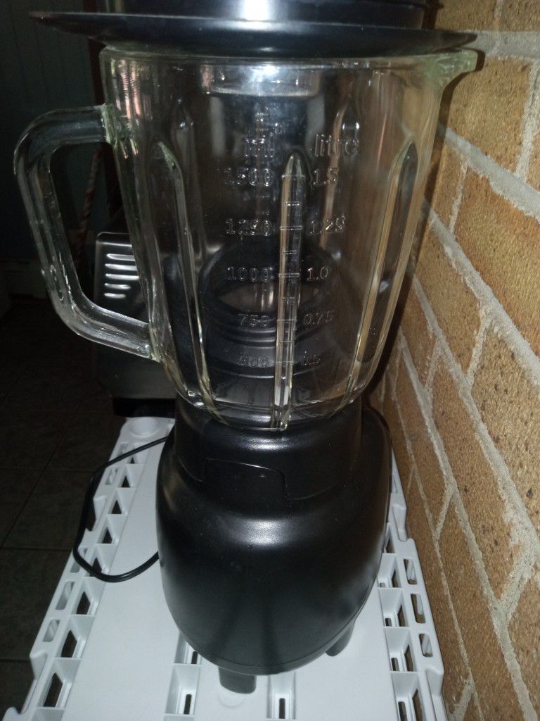 Farberware Blender, manual, and accessories for Sale in Concord, NC -  OfferUp