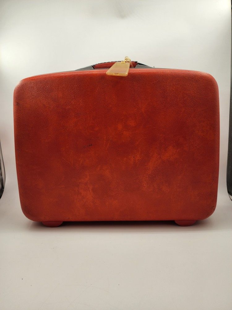 Vintage Samsonite Sherbrooke Hard Sided Suitcase