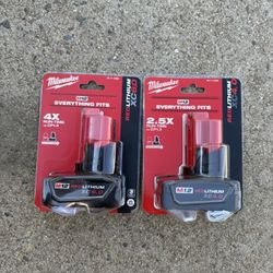 Milwaukee M-12  Red Lithium XC 6.0  4.0. Batteries 2PCS