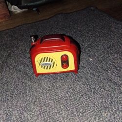 Antique Mini FM Radio