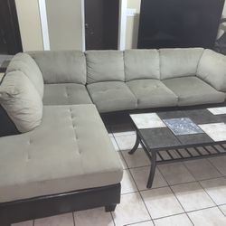 🩶✨Beautiful 2pc Sectional Sofas