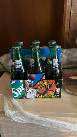Collectible Sprite Grant Hill Edition #33