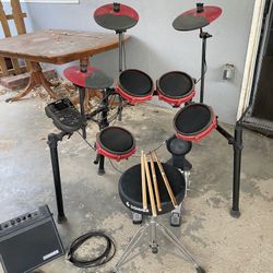 Alesis Electronic Drumset, comes with amp and stool