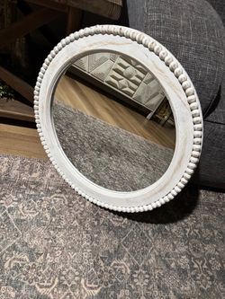 Round Wall Mirror with Beaded White Frame