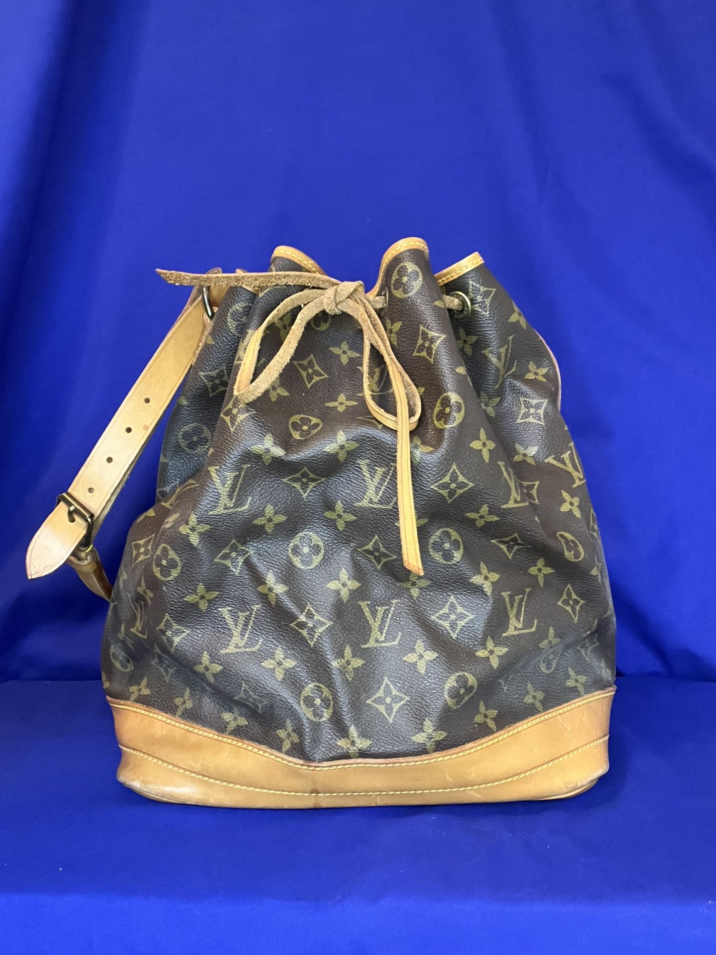 Louis Vuitton Noe Handbag