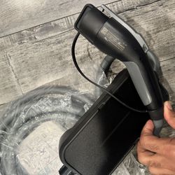Electric car charger 