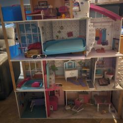 Toy Doll House