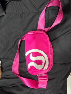 Lululemon bag