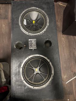 10 inch kicker comp with box