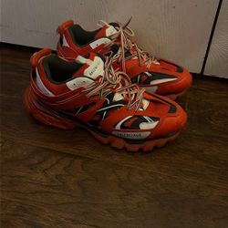 Balenciaga Tracks 
