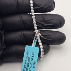 7in 4mm Moissanite Tennis Bracelet