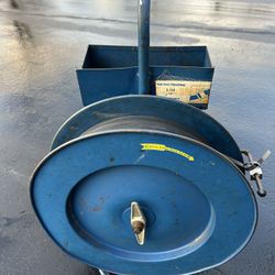 Strapping Cart Heavy Duty And Sturdy W/plastic Banding 