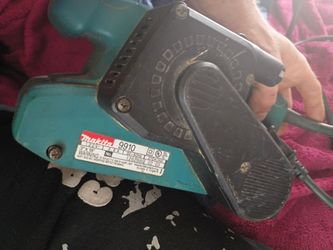 Makita belt Sander