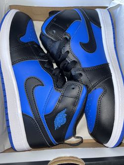 Brand New Jordan 1 Mid  3Y