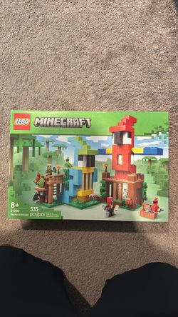 LEGO Minecraft: The Parrot Houses (21282)