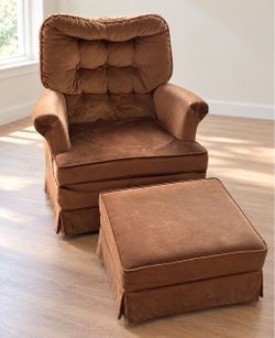 Brown Upholstered Armchair with Matching Ottoman