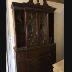Vintage Cabinet/Dresser
