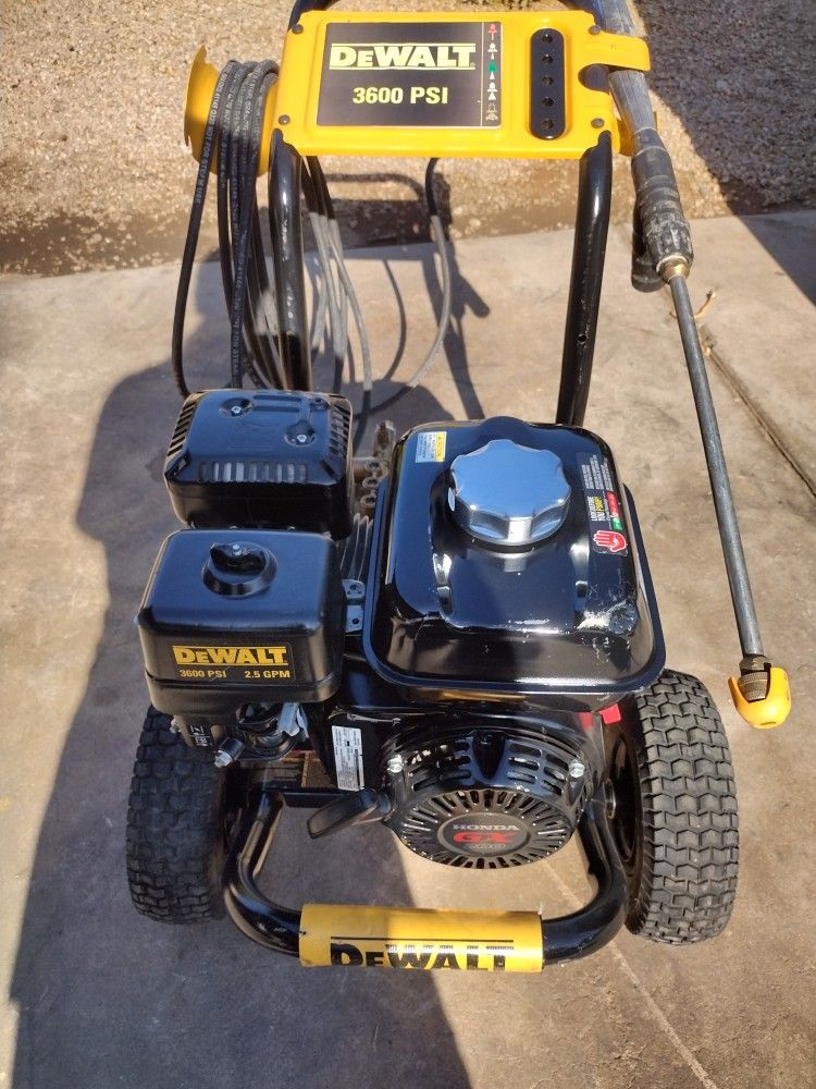 DeWalt 3600PSI Gas Pressure Washer for Sale in Tempe, AZ OfferUp