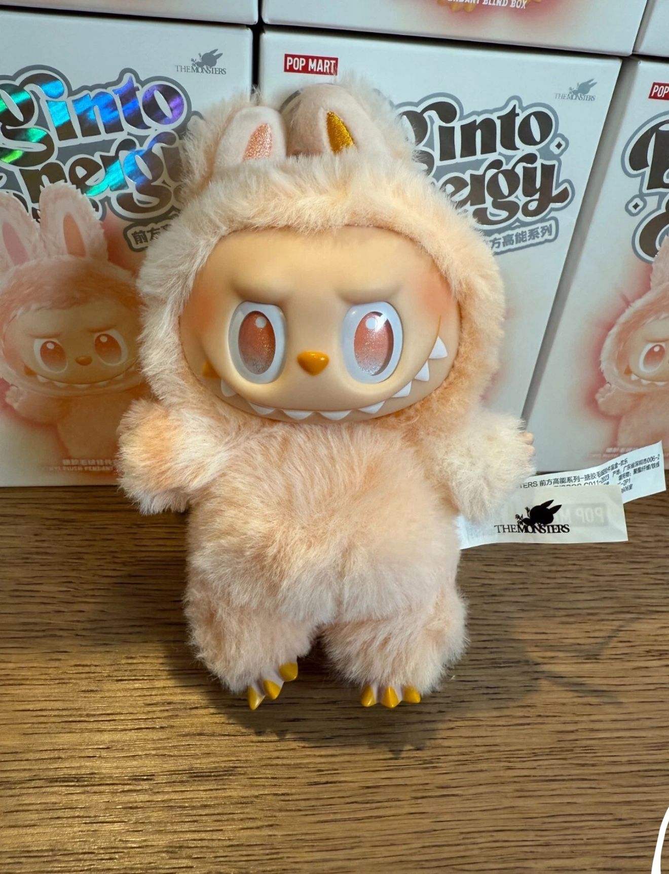 開封済labubu big into energyぬいぐるみ HAPPINESS The monsters big into energy Happiness THE MONSTERS Big into