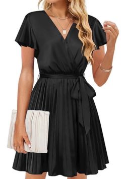 Women's Satin Short Sleeve Tie Waist Mini Pleated Dress, Black, Small